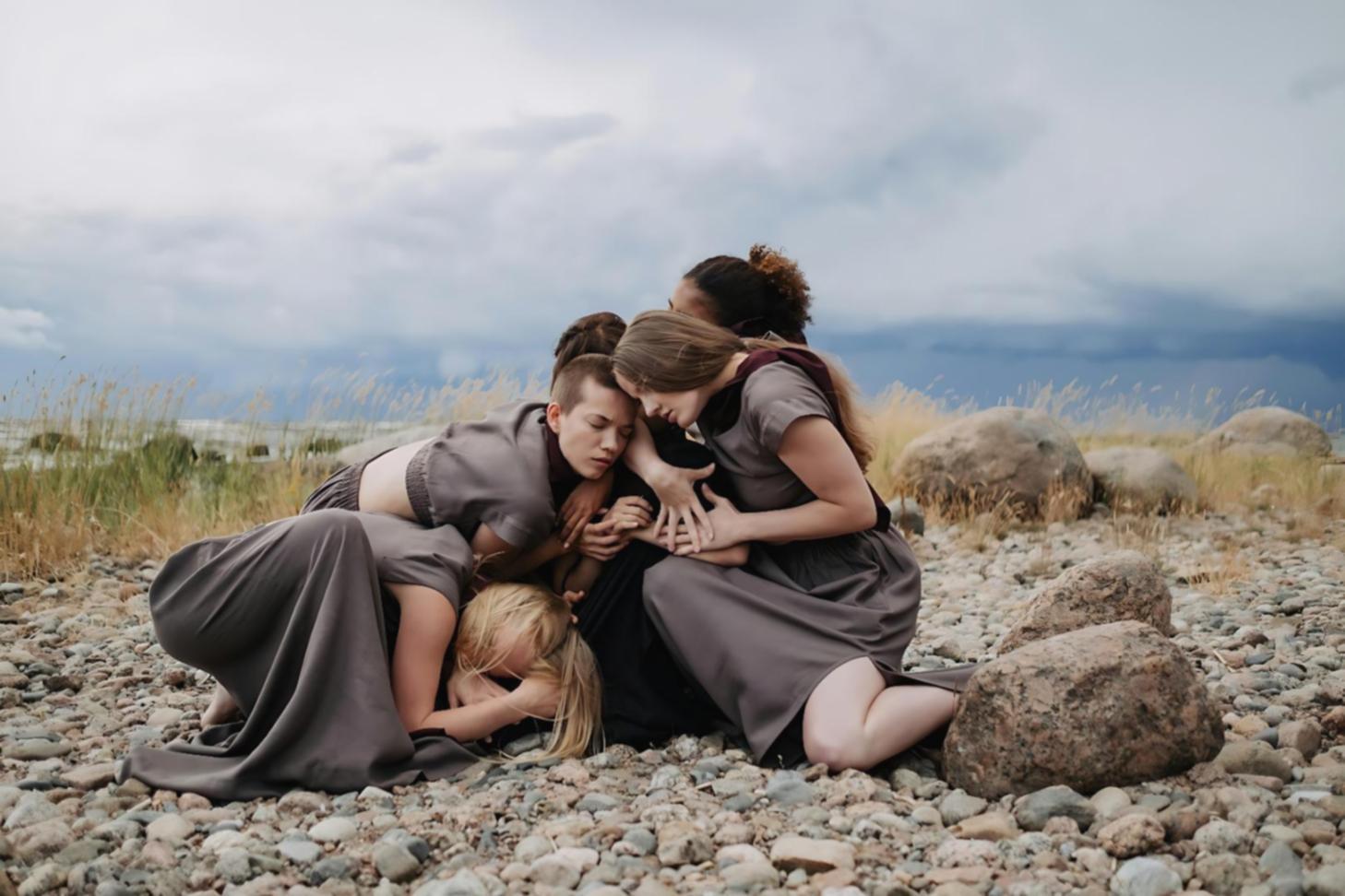 Momento di lezione collettiva nello studio dynovarex